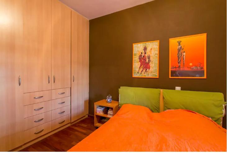 Apartment By The Airport Коропіон Екстер'єр фото